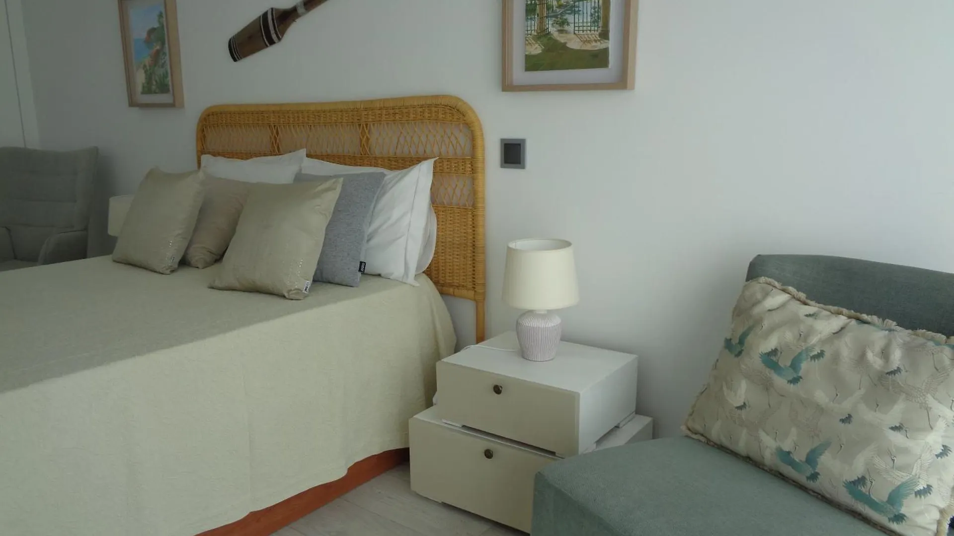 Homestay Suites Da Ria Mexilhoeira Grande